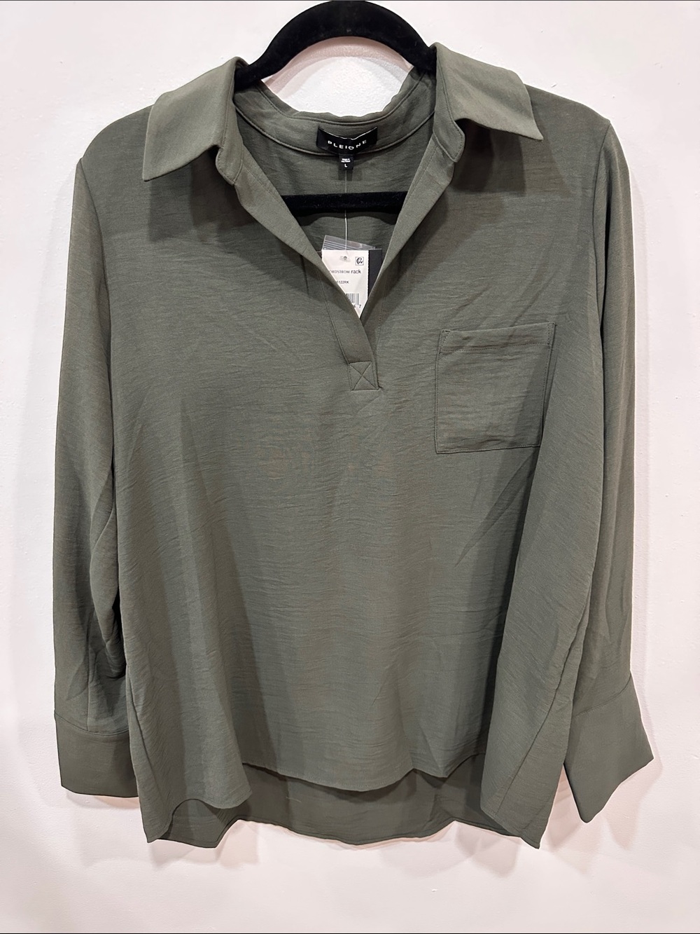 Pleione Olive Green V-Neck Button-Down Pocket Blouse